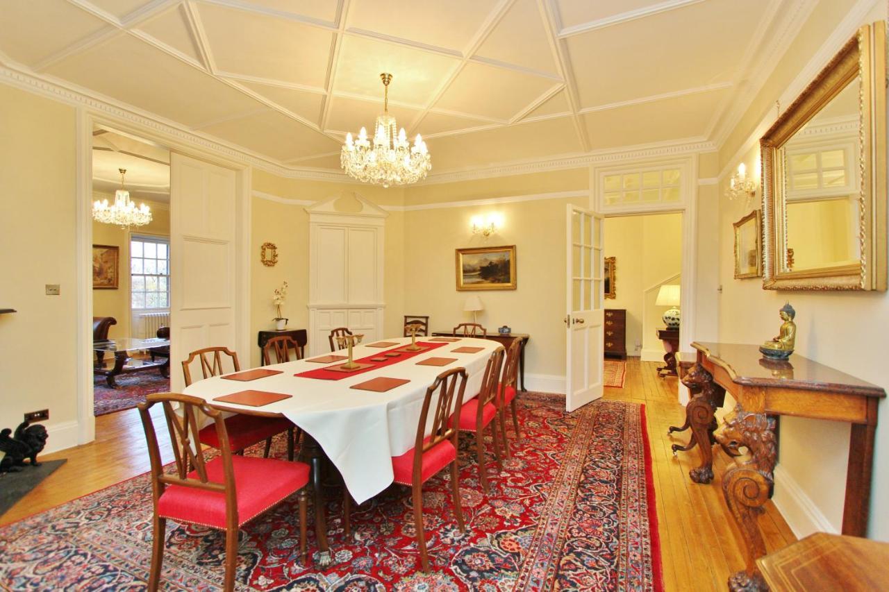Ramsay Garden - Spacious 3-Bedroom Apartment Next To Edinburgh Castle Exteriér fotografie
