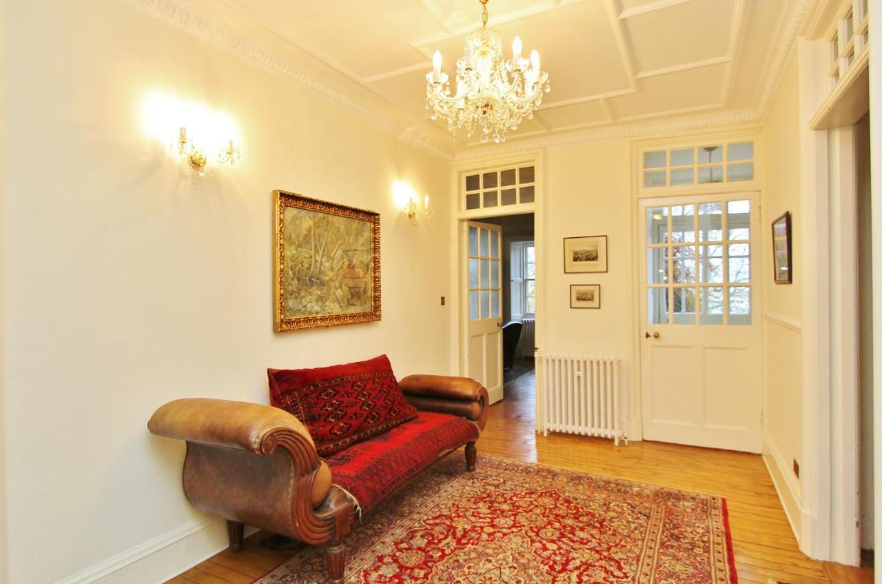 Ramsay Garden - Spacious 3-Bedroom Apartment Next To Edinburgh Castle Exteriér fotografie